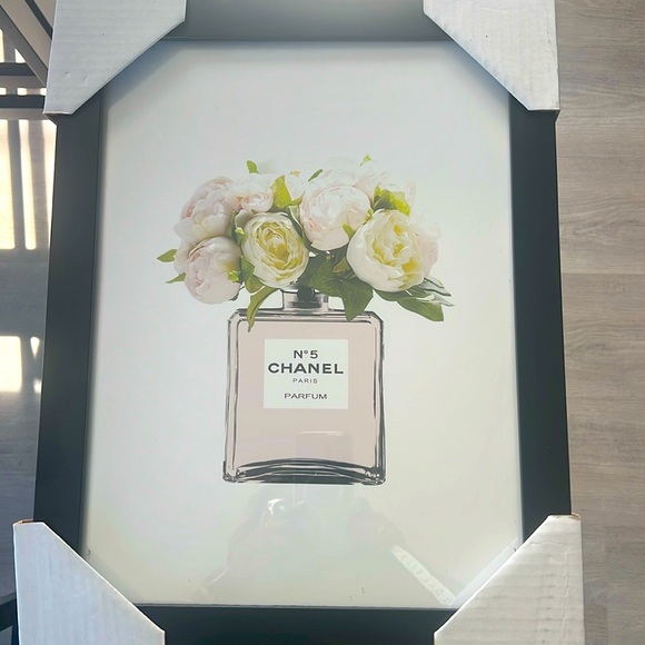 NIB CHANEL framed picture - Picture 1 of 3